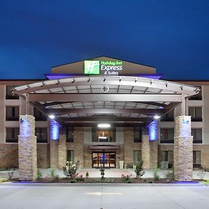 Holiday Inn Express & Suites St Louis Airport By Ihg